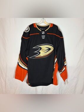 Adidas MiC Anaheim Ducks Made In Canada Team Issued Home Hockey Jersey 58